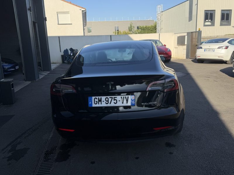 TESLA MODEL 3 PERFORMANCE 2023