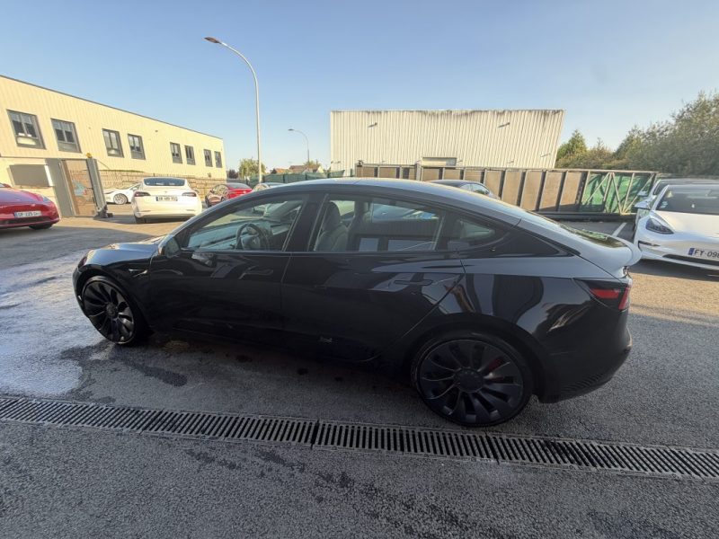 TESLA MODEL 3 PERFORMANCE 2023