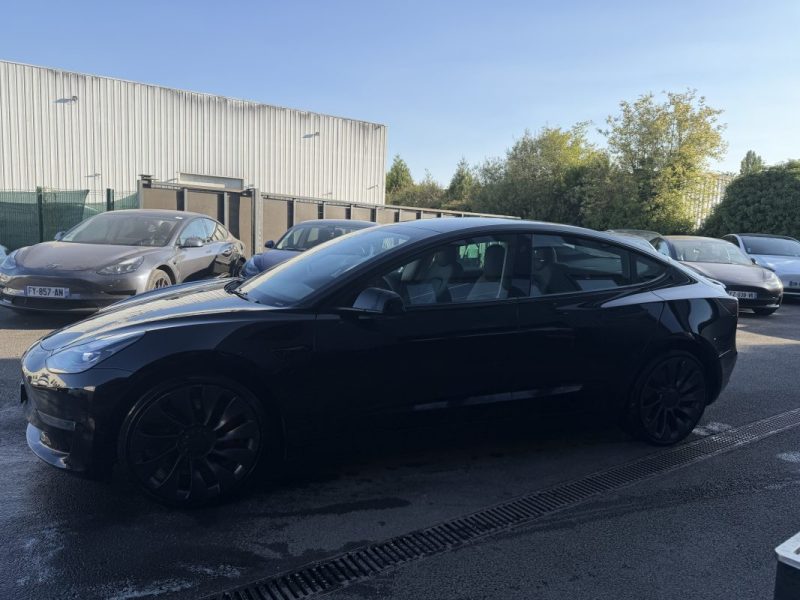 TESLA MODEL 3 PERFORMANCE 2023