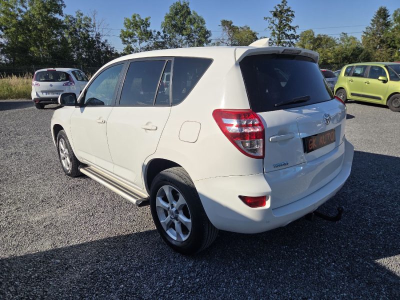 TOYOTA RAV 4 III 2.2 D4D 150CV LIFE EDITION 2010 151000 KM 