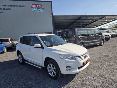 TOYOTA RAV 4 III 2.2 D4D 150CV LIFE EDITION 2010 151000 KM 
