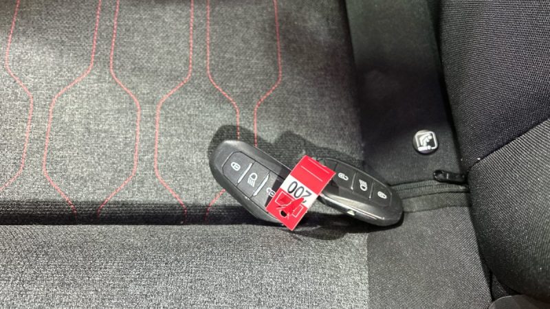 CITROËN C3 SHINE 1.2 110 S&S – 110 CH – MODÈLE 2018 – ÉTAT IRRÉPROCHABLE 