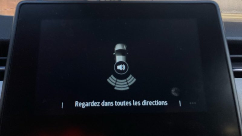 RENAULT CLIO 5 1.0 TCE 90 EVOLUTION 2023