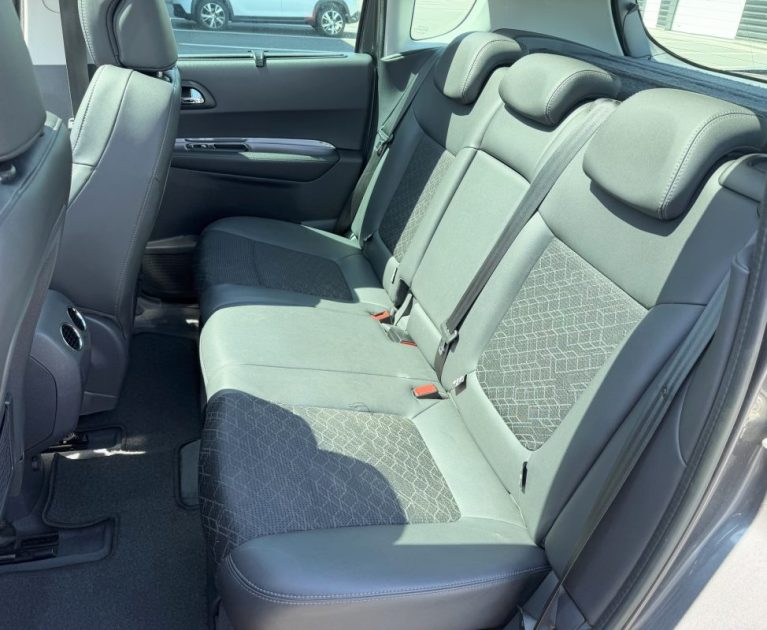 PEUGEOT 3008 1.6 HDI 115CV 2014 SUIVI & GARANTIE 6 MOIS 