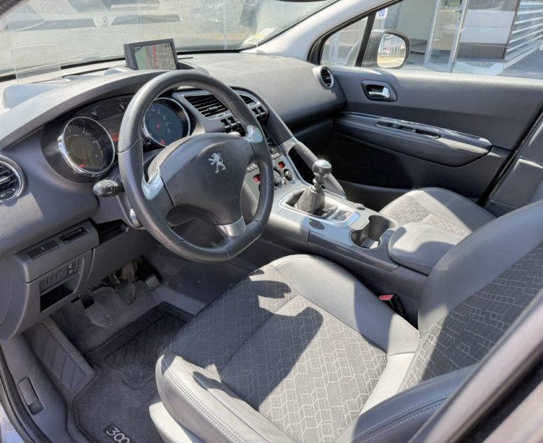 PEUGEOT 3008 1.6 HDI 115CV 2014 SUIVI & GARANTIE 6 MOIS 