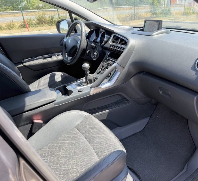 PEUGEOT 3008 1.6 HDI 115CV 2014 SUIVI & GARANTIE 6 MOIS 