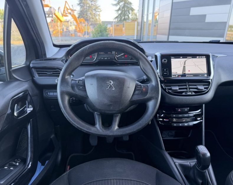 PEUGEOT 208 1.5 BLUEHDI 100 2019 CARPLAY SUIVI & GARANTIE 6 MOIS