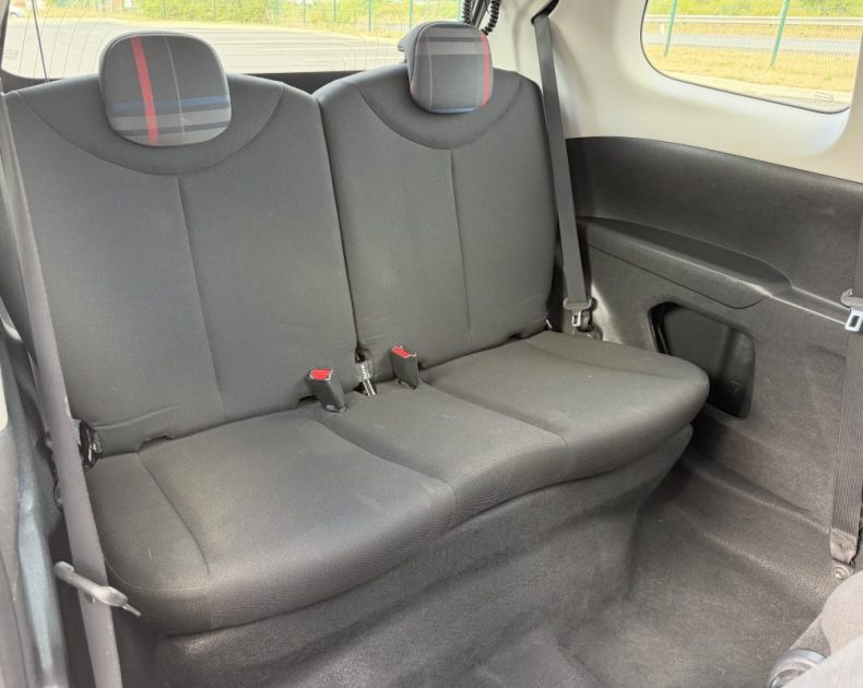 PEUGEOT 108 1.2 VTI 82 ACTIVE 2015 SUIVI & GARANTIE 12 MOIS