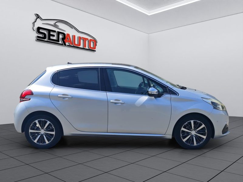 PEUGEOT 208 1.6 BLUEHDI 100 S&S ALLURE