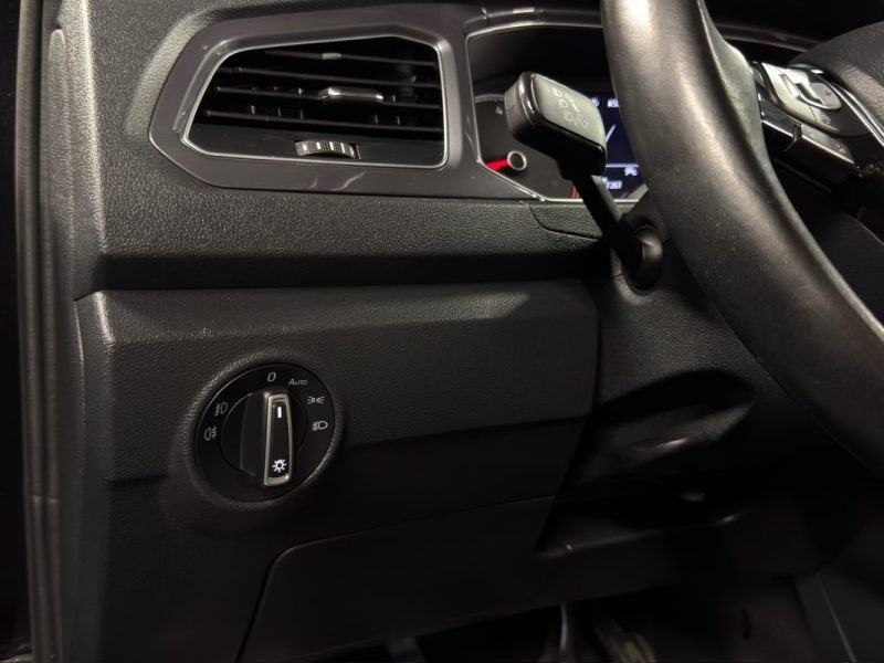 VOLKSWAGEN T-ROC IQ DRIVE 1.0 TSI 115 Cv KEYLESS / APPLE CARPLAY & ANDROID - GARANTIE 1 AN