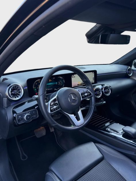 MERCEDES CLASSE A 180 STYLE LINE 7G-DCT