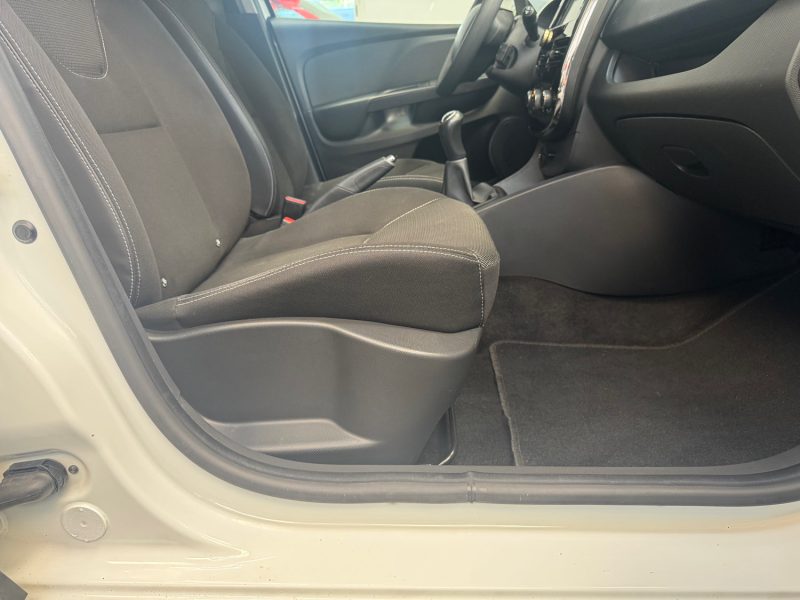 RENAULT CLIO IV 1.5 DCI 90ch ENERGY ZEN ECO2 GARANTIE 12 MOIS HISTORIQUE COMPLET SUPER ETAT 🇨🇵