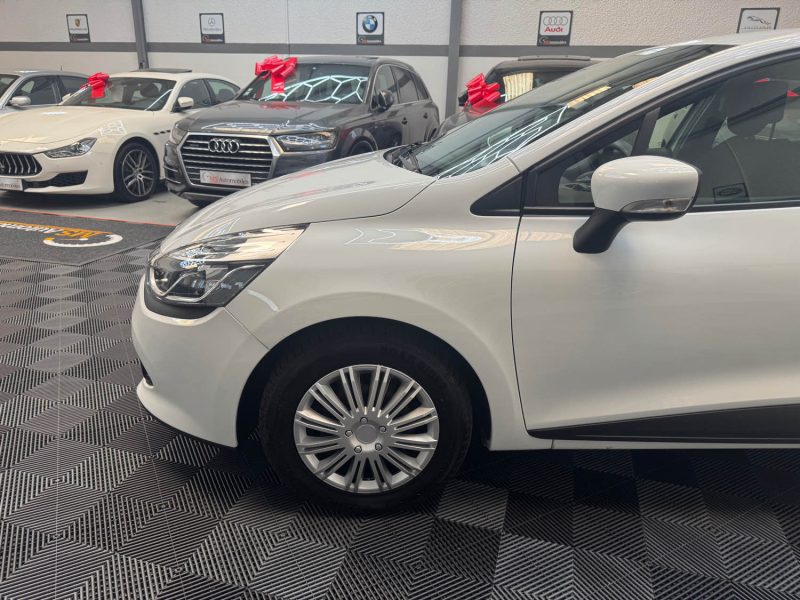 RENAULT CLIO IV 1.5 DCI 90ch ENERGY ZEN ECO2 GARANTIE 12 MOIS HISTORIQUE COMPLET SUPER ETAT 🇨🇵
