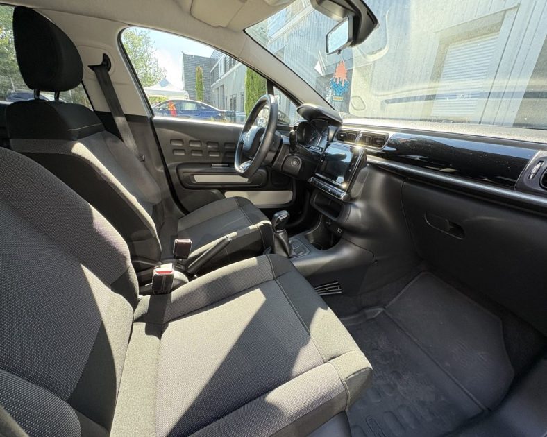 CITROEN C3 - Finition LIVE - 83 ch - DISTRIBUTION NEUVE - Entretient complet - Garantie 6 mois