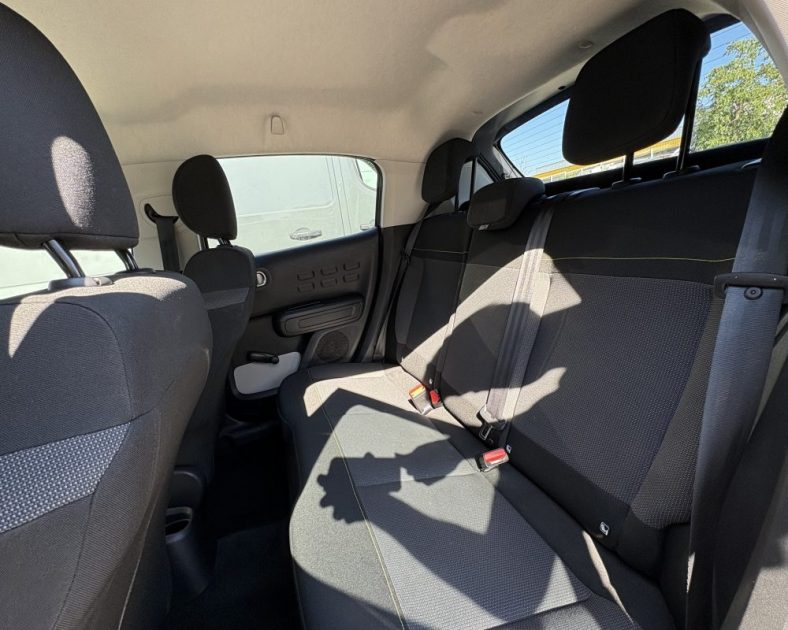 CITROEN C3 - Finition LIVE - 83 ch - DISTRIBUTION NEUVE - Entretient complet - Garantie 6 mois