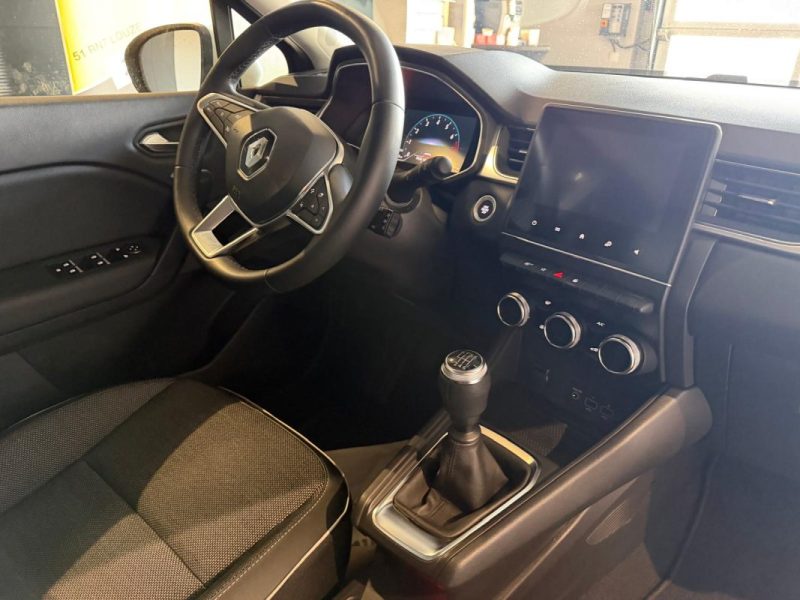 RENAULT CAPTUR II INTENS TCE 140 / PACK CITY