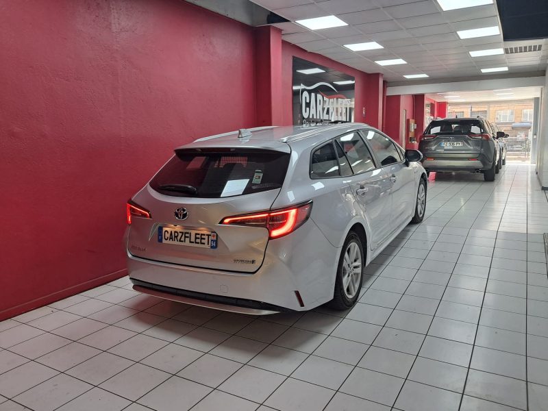 TOYOTA COROLLA TOURING SPORTS HYBRIDE 1.8 DYNAMIC BUSINESS 122cv/1 ERE MAIN/TVA RECUPERABLE
