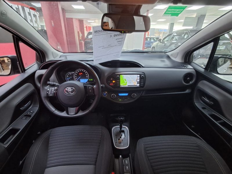 TOYOTA YARIS 100cv FRANCE BUSINESS/1 ERE MAIN/TVA RECUPERABLE