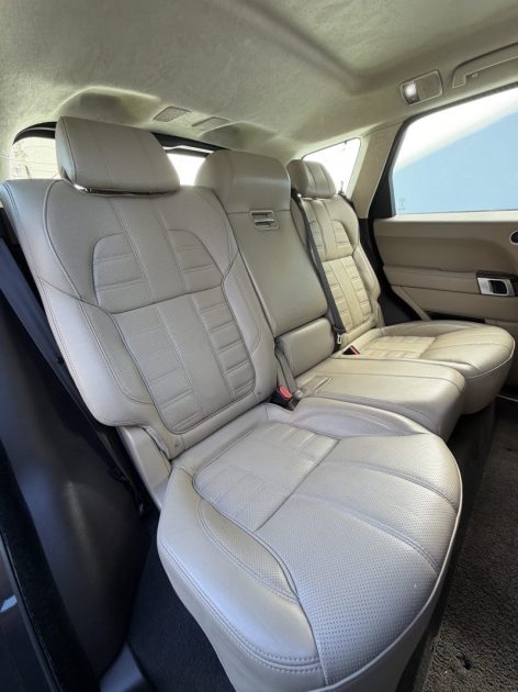 LAND ROVER RANGE ROVER SPORT 4.4 SDV8 HSE AUTOBIOGRAPHY / TOIT OUVRANT / ATTELAGE GARANTIE 6 MOIS  