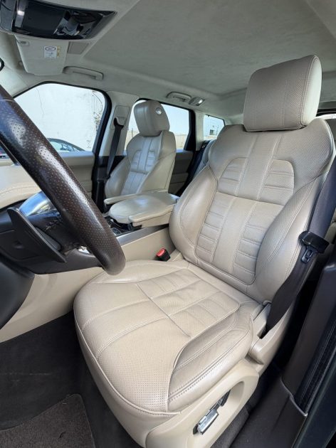 LAND ROVER RANGE ROVER SPORT 4.4 SDV8 HSE AUTOBIOGRAPHY / TOIT OUVRANT / ATTELAGE GARANTIE 6 MOIS  