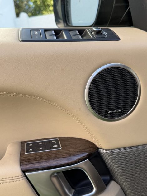 LAND ROVER RANGE ROVER SPORT 4.4 SDV8 HSE AUTOBIOGRAPHY / TOIT OUVRANT / ATTELAGE GARANTIE 6 MOIS  
