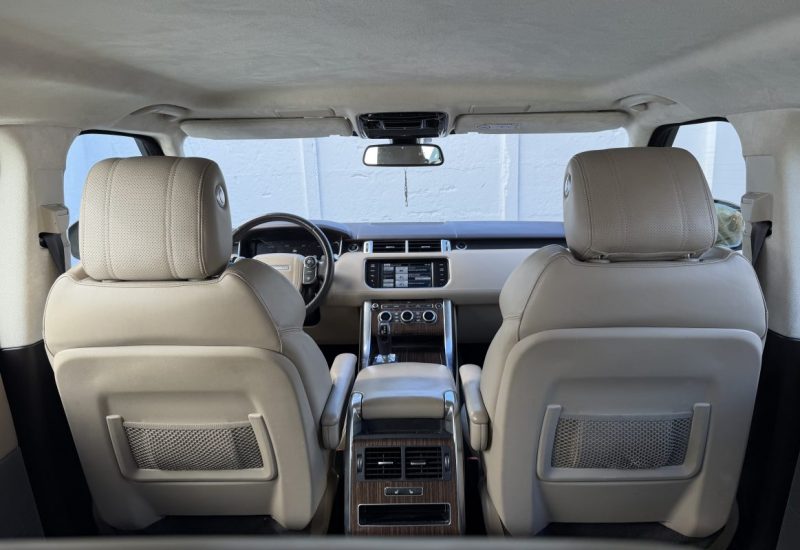 LAND ROVER RANGE ROVER SPORT 4.4 SDV8 HSE AUTOBIOGRAPHY / TOIT OUVRANT / ATTELAGE GARANTIE 6 MOIS  