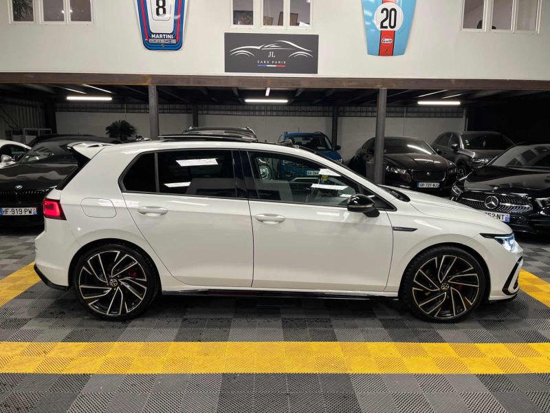 MAGNIFIQUE GOLF 8 GTD 2.0 200CH (TOIT OUVRANT , APPLE CARPLAY, SIÈGES CHAUFFANTS)⭐️⭐️⭐️⭐️⭐️