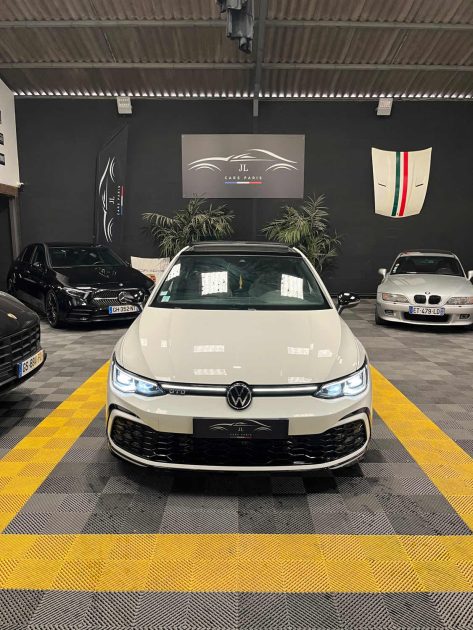 MAGNIFIQUE GOLF 8 GTD 2.0 200CH (TOIT OUVRANT , APPLE CARPLAY, SIÈGES CHAUFFANTS)⭐️⭐️⭐️⭐️⭐️