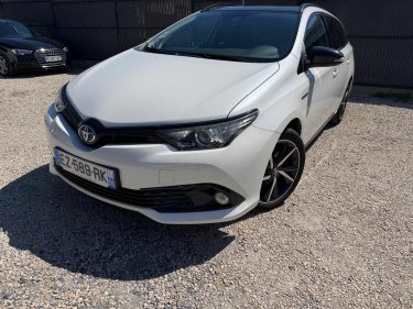 TOYOTA AURIS TOURING SPORTS HYBRIDE 136H 2018 1ER MAIN