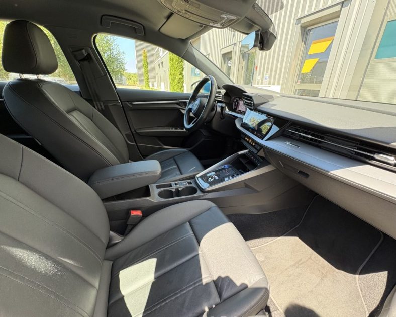 Audi A3 Sportback 35 TDI 150 ch Design Luxe 7G-Tronic 2022 — Entretien récent - GARANTIE 6 MOIS
