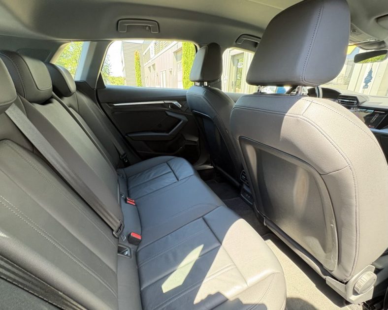 Audi A3 Sportback 35 TDI 150 ch Design Luxe 7G-Tronic 2022 — Entretien récent - GARANTIE 6 MOIS