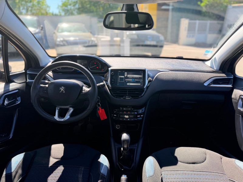 PEUGEOT 208 1.2 VTI 82 ALLURE TOIT PANO