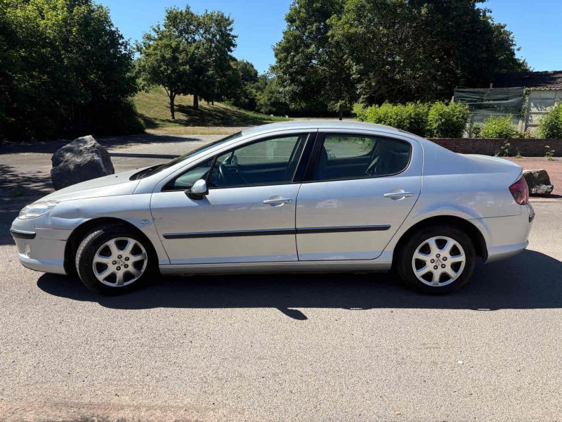 PEUGEOT 407 2.0 16V EXECUTIVE 2006