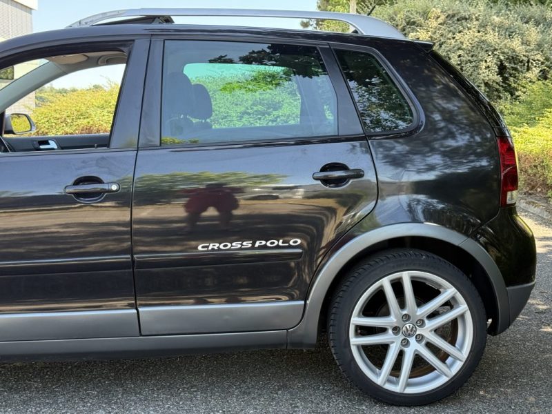 VOLKSWAGEN Cross Polo 1.4 80ch 5p Boite Auto  Garantie 6 Mois
