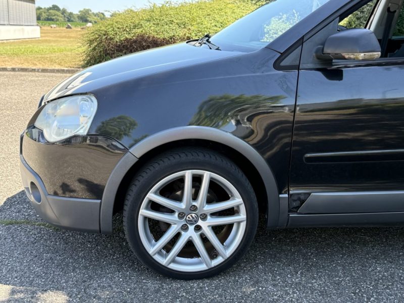 VOLKSWAGEN Cross Polo 1.4 80ch 5p Boite Auto  Garantie 6 Mois
