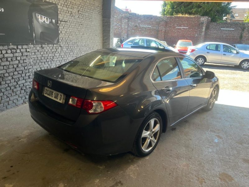HONDA ACCORD 2.2 I-DTEC ELEGANCE 
