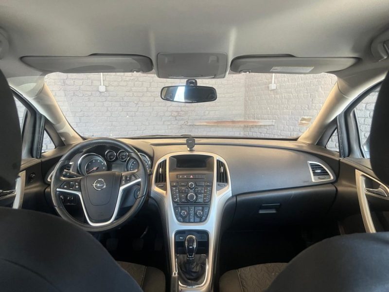 OPEL ASTRA 1.3 CDTI 95 ESSENTIA 