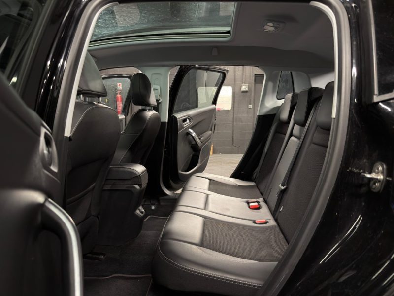 PEUGEOT 2008 PHASE 2 CROSSWAY 1.2 TURBO 130 Cv APPLE & ANDROID / TOIT PANORAMIQUE - GARANTIE 1 AN