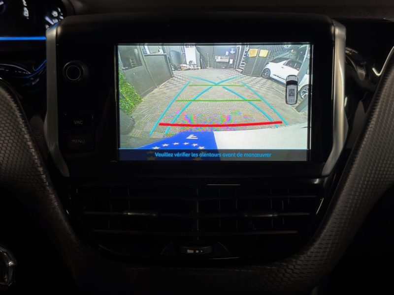 PEUGEOT 2008 PHASE 2 CROSSWAY 1.2 TURBO 130 Cv APPLE & ANDROID / TOIT PANORAMIQUE - GARANTIE 1 AN