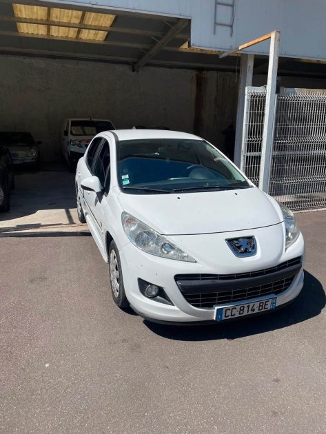 PEUGEOT 207 1.4 HDI 70CV