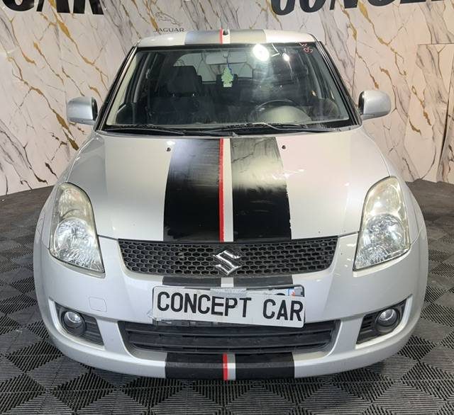 SUZUKI SWIFT 1.3 CONFORT 2009 - 61 324Kms - Climatisation - Premier Main - Suivit suzuki 