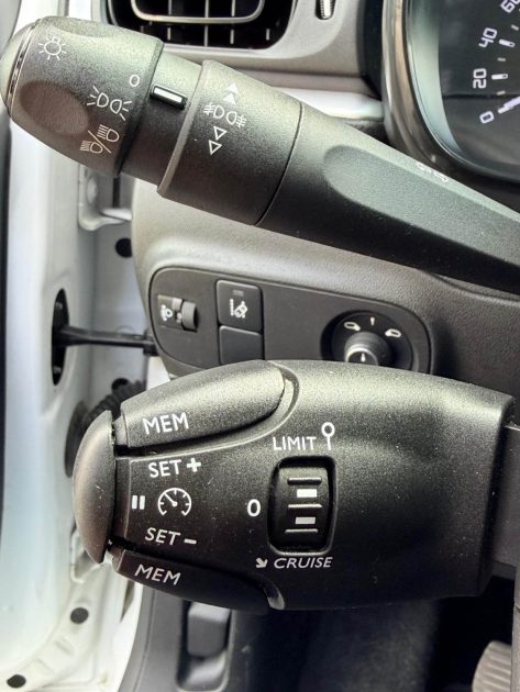 CITROEN C3 BLUEHDI 100 BVM5 FEEL 2020