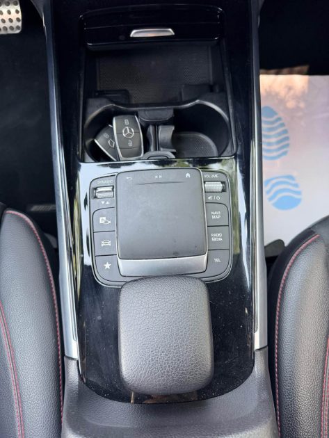MERCEDES CLASSE GLB 200D 150CH AMG LINE 8G DCT 7 PLACES  2022