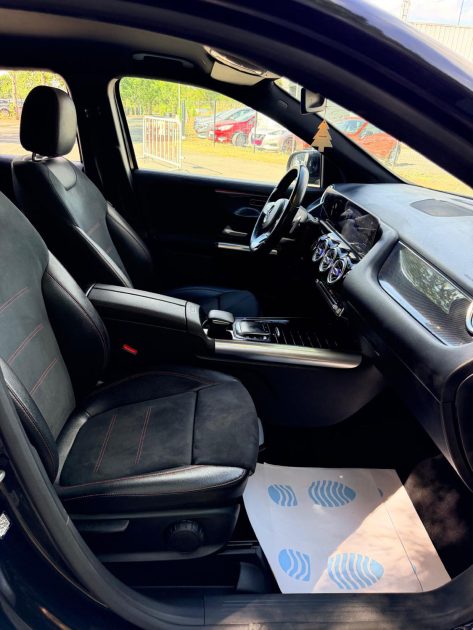 MERCEDES GLA 200 D 8G-DCT AMG LINE 2020