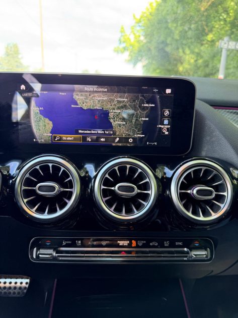 MERCEDES GLA 200 D 8G-DCT AMG LINE 2020