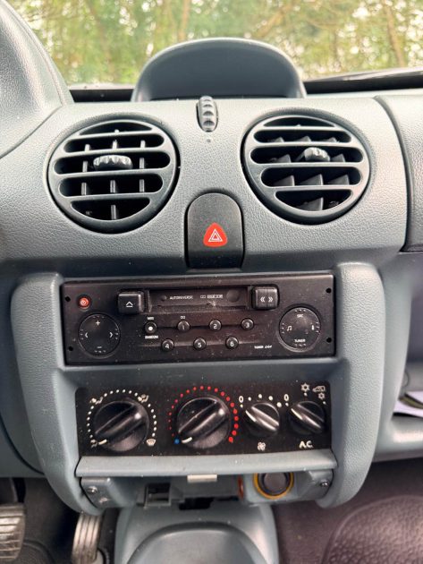 RENAULT KANGOO 1.9D 65CH RTA D65 FAIBLE KILOMETRAGE 2001