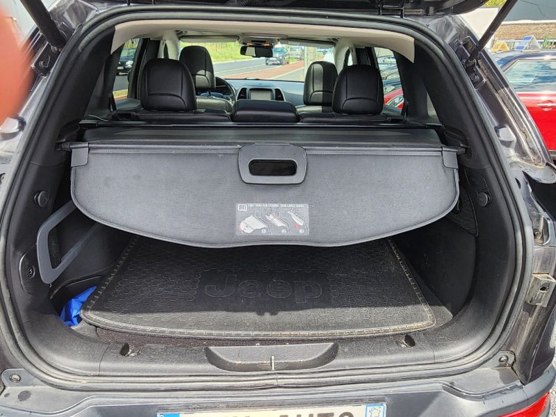 JEEP CHEROKEE LIMITED