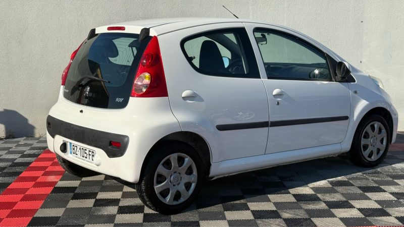 PEUGEOT 107 1.0E 12V URBAN 