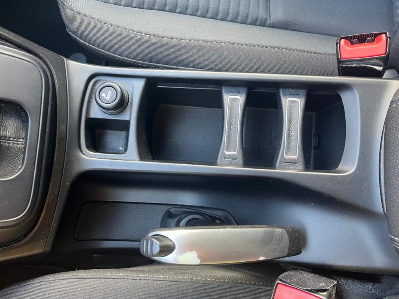 FORD C-Max Titanium II 150 ch Phase 2 2.0 TDCi PowerShift Boîte Automatique / Radars de recul