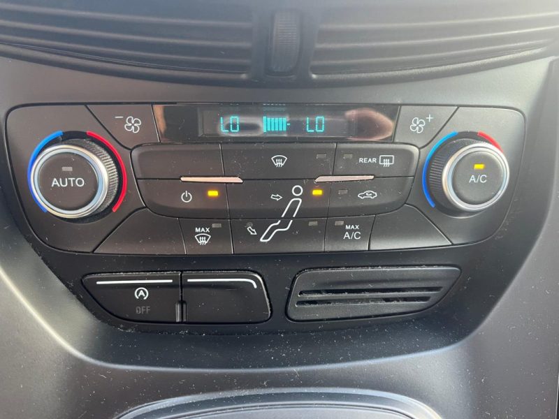 FORD C-Max Titanium II 150 ch Phase 2 2.0 TDCi PowerShift Boîte Automatique / Radars de recul